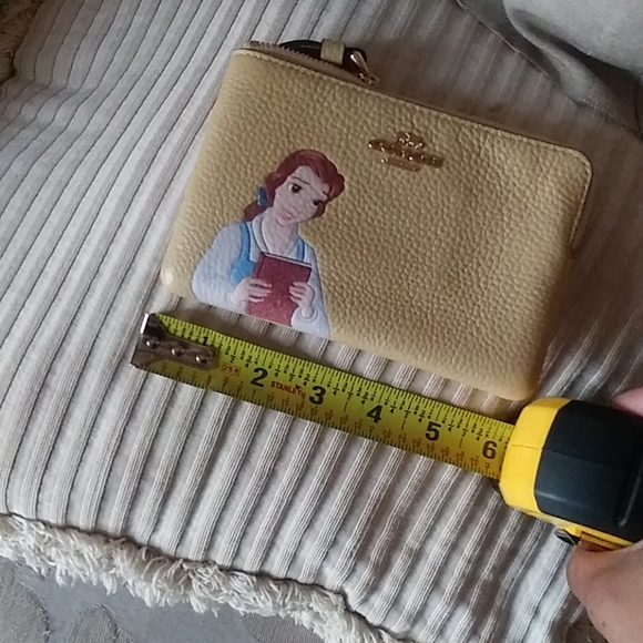 DISNEY PRINCESS COLLECTION X COACH (BELLE)